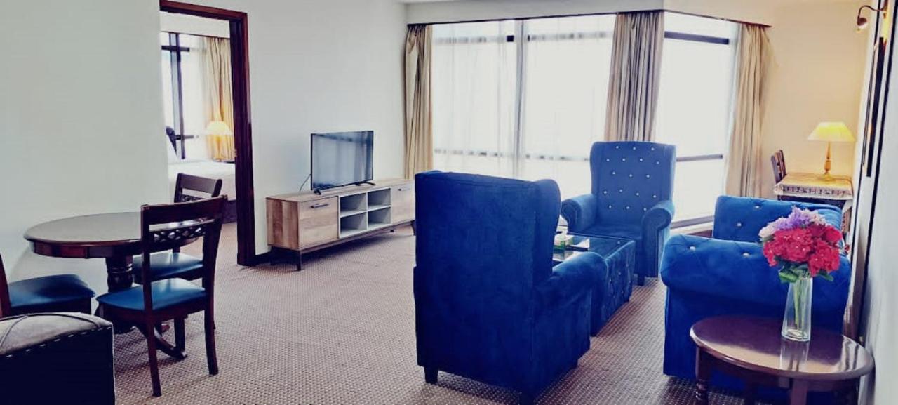 Victory Apartment Berjaya Times Square Kl Куала-Лумпур Экстерьер фото