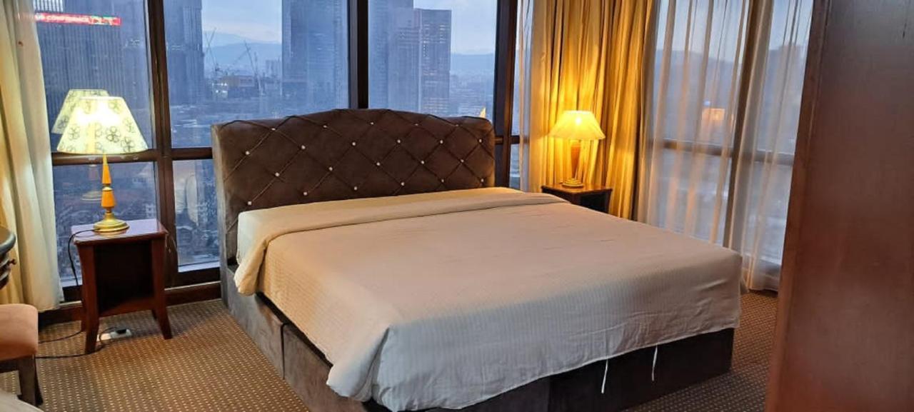 Victory Apartment Berjaya Times Square Kl Куала-Лумпур Экстерьер фото